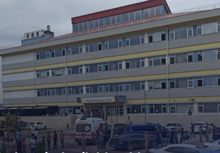 Osmaniye'de Okul Bahçesinde Silahlı Saldırı öğretmen hayatını kaybetti