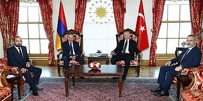 Paşinyan'dan Rus Blokuna Sert Rest